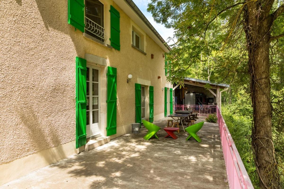 Une Poule Sur Un Mur, Chambre D'Hote A Soulosse Buitenkant foto